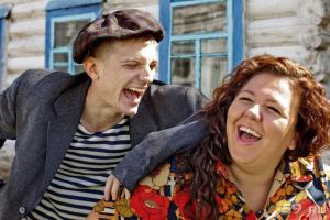 В Сети раскритиковали новый юмористический клип шоу-дуэта "Боня и Кузьмич"