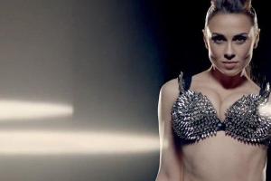 Украинская певица появилась топлес на обложке мужского журнала "XXL"