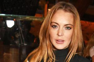 Актриса Линдси Лохан засветилась на пляже в Таиланде в купальнике для мусульманок