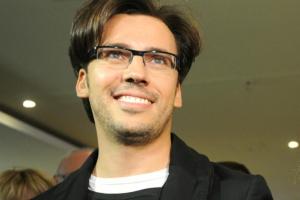 Максима Галкина раскритиковали за вызывающий наряд, выбранный для посещения храма