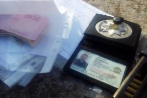 В Херсоне за вымогательство задержан майор полиции
