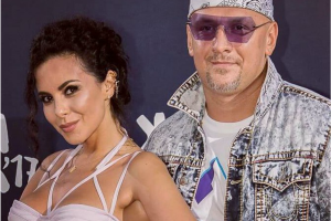 Настя Каменских появилась на красной дорожке фестиваля "Жара" в смелом наряде: поклонники в восторге