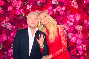 "Вы не пара": Поклонники не верят в искренние чувства Николая Баскова и Виктории Лопыревой