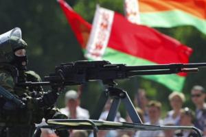 Арестович: Кремль начал захват Беларуси