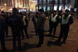 В Киеве на Майдане сотрудники полиции снесли палатки, установленные митингующими