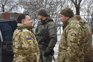 Министр обороны Степан Полторак совершил рабочую поездку в район проведения АТО