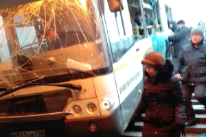 Наезд автобуса на людей в Москве: водителя в тяжелом состоянии доставили из СИЗО в больницу 