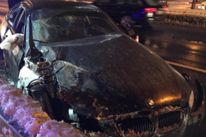 Смертельное ДТП в Киеве: водитель BMW сбежал с места аварии, бросив погибшего пассажира