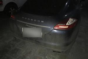 Стрельба в Киеве: неизвестные из автомата обстреляли внедорожник футболиста