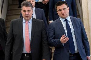 Главы МИД ФРГ и Украины проведут переговоры и посетят Донбасс