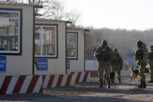 КПВВ "Станица Луганская" переходит на зимний график работы