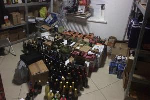 В Хмельницком правоохранители предотвратили реализацию "паленого" алкоголя