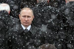 Эйдман: Трупы убитых в Сирии российских наемников смиренно дожидаются "выборов" Путина