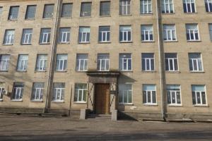 В Киеве двое шестиклассников "заминировали" школу: спасатели провели масштабную эвакуацию