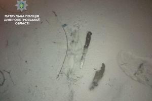 В Днепре вооруженная ножом женщина нападала на одиноких прохожих