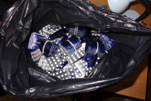 СБУ на границе задержала крупную партию наркосодержащих таблеток