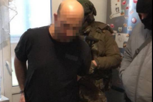 В Киеве СБУ задержала ОПГ, которая проворачивала незаконные сделки с недвижимостью