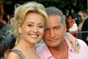 "А глаза у нее мамины": Леонид Агутин трогательно поздравил дочь-красавицу с 19-летием