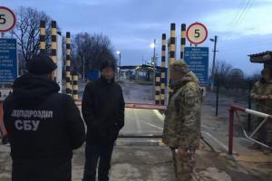 Очередной криминальный "авторитет" принудительно покинул территорию Украины