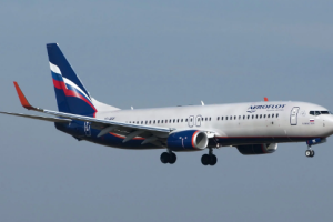 В британском аэропорту Хитроу досмотрели российский лайнер - появилась реакция МИД РФ