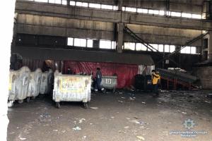 В Киеве на территории мусороперерабатывающего завода нашли мертвого младенца