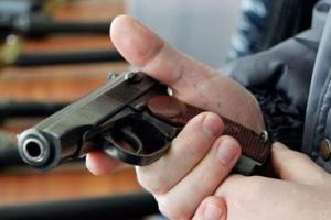 В Винницкой области полицейский случайно выстрелил в коллегу: пострадавший госпитализирован