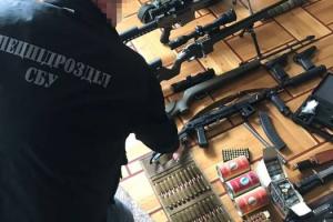 В Одессе в ходе спецоперации изъято большое количество огнестрельного оружия и боеприпасов