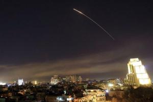 Бомбардировка закончена: по Дамаску выпустили более 100 ракет