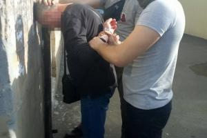 СБУ задержала в Мариуполе таможенника-взяточника