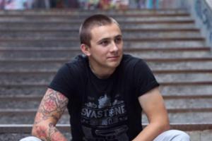 В Одессе полиция рассматривает сразу несколько версий инцидента с известным активистом Стерненко