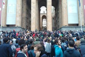 Спецоперация против наркоторговцев спровоцировала массовые беспорядки в Тбилиси