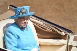 В Лондоне в честь официального дня рождения королевы Елизаветы II состоялся парад