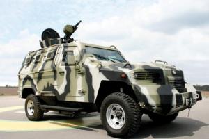 В районе КПВВ "Майорское" боевики обстреляли бронемашину пограничников