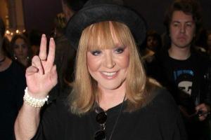 "Глазам не верю!": Алла Пугачева возвращается на большую сцену