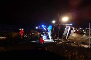 В Польше в ДТП попал автобус с людьми: много пострадавших