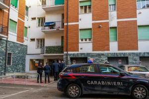 Роковое падение: В Италии выпала с балкона 12-летняя украинка