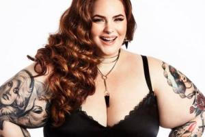 Модель plus size Тесс Холлидей полностью обнажилась для смелой фотосессии