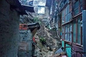 В Крыму селевой поток разрушил жилой дом в Ялте: люди не пострадали