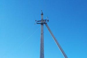 Жители Катериновки на Луганщине останутся без света еще на несколько дней: обстрелы мешают провести ремонт