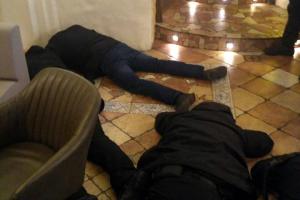 В Киеве задержаны два "вора в законе" и криминальный авторитет "Полузверь" из России