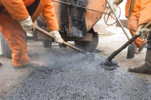 В Луганской области директор подрядной организации присвоил 1,4 млн грн, выделенных на ремонт дорог