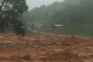 На Зимбабве и Мозамбик обрушился тропический циклон: есть жертвы