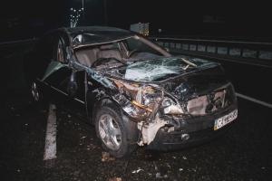Под Киевом гололед стал причиной нескольких ДТП: разбиты 20 автомобилей