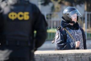 В Крыму российские силовики провели обыски в домах крымских татар