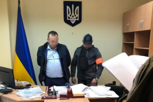 В Киеве на взятках и вымогательстве "погорел" чиновник Нацполиции