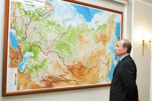 Ползучая аннексия: Путин создает юридическую базу для военного вторжения на Донбасс