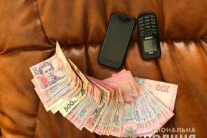 Семейный "бизнес": В Днепре задержали сожителей-сутенеров