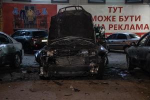 Взрыв в Киеве: Стало известно, кому принадлежит взорванный Chevrolet и кем является пострадавший