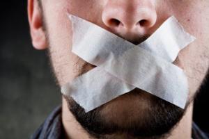 В Москве силовики провели обыск в редакции телеграмм-канала Mash: один человек задержан