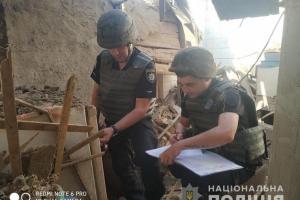 Боевики "ЛНР" обстреляли мирный город: полностью разрушен жилой дом​​​​​​​